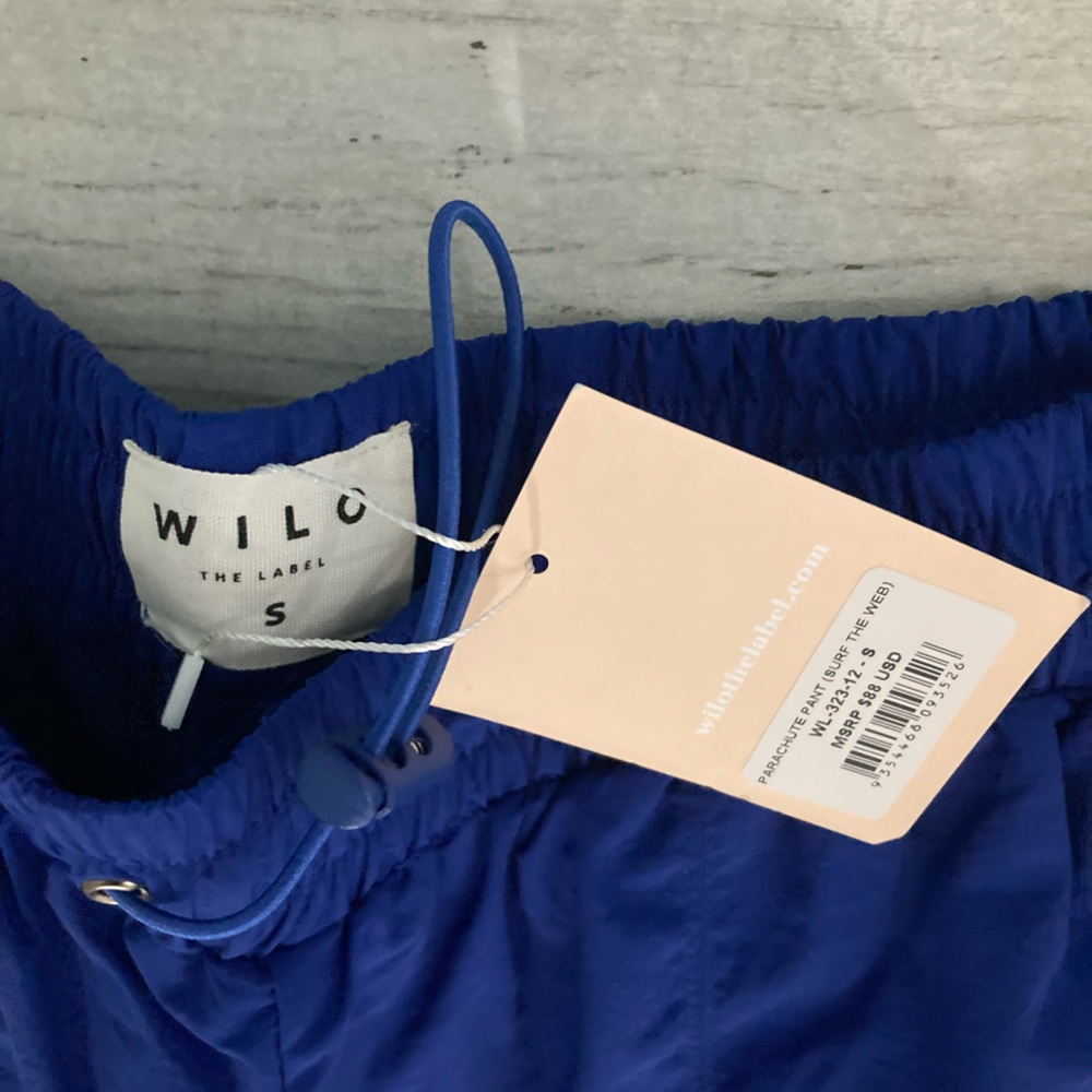 New WILO athletic bra and joggers size S color multi.Could be sell separately. - Picture 3 of 5